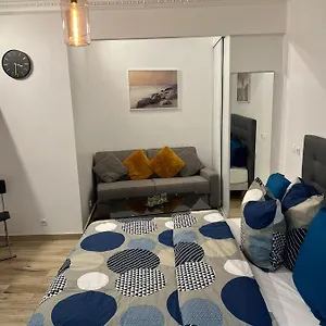 Apartment Studio Sacre-coeur Montmartre - Hala, Paris